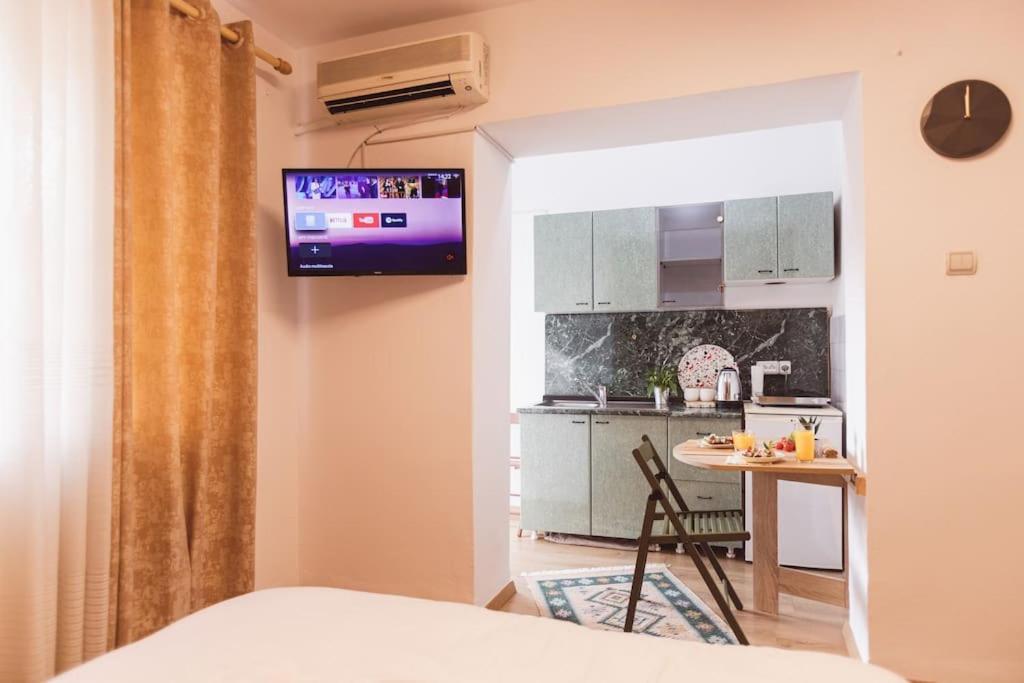 Art Myslym Shyri Apartment Tirana