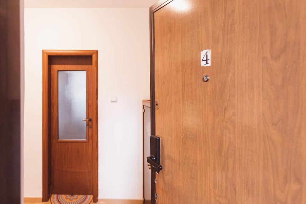 Art Myslym Shyri Apartment Tirana